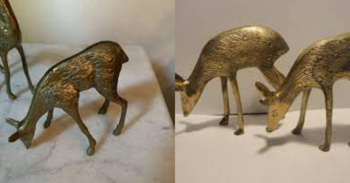 medieval dynasty strange deer figurine